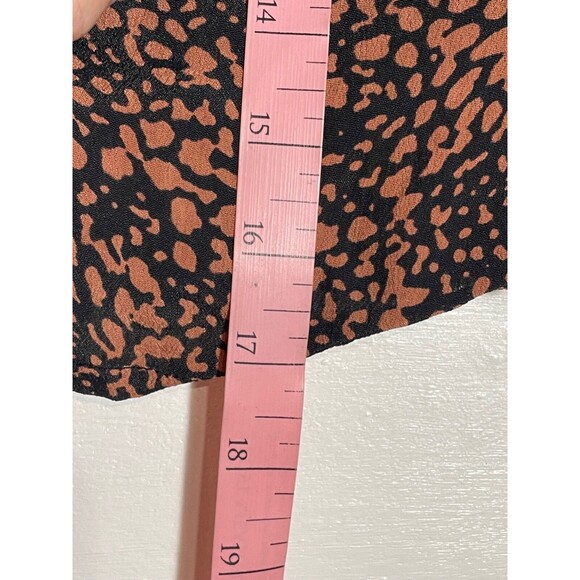 Urban Outfitters Cropped Button Down Shirt Animal Print Retro Pin Up Size XS - Picture 11 of 12